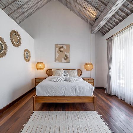 Rumah Libbo-2Br Villa With Pool Near Finns Canggu  Bagian luar foto
